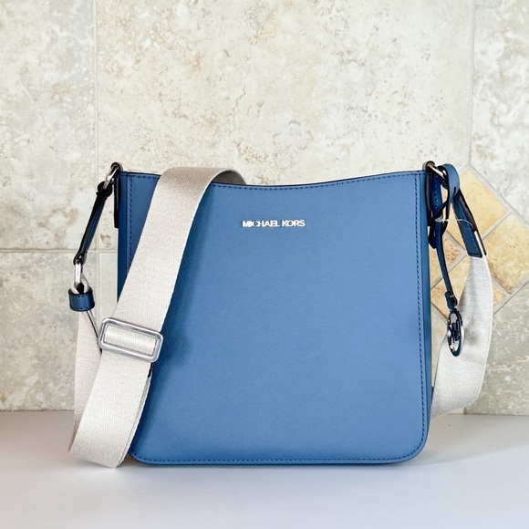 Michael Kors Jet Set Travel Small Shoulder Crossbody Bag Denim - Picture 2 of 16